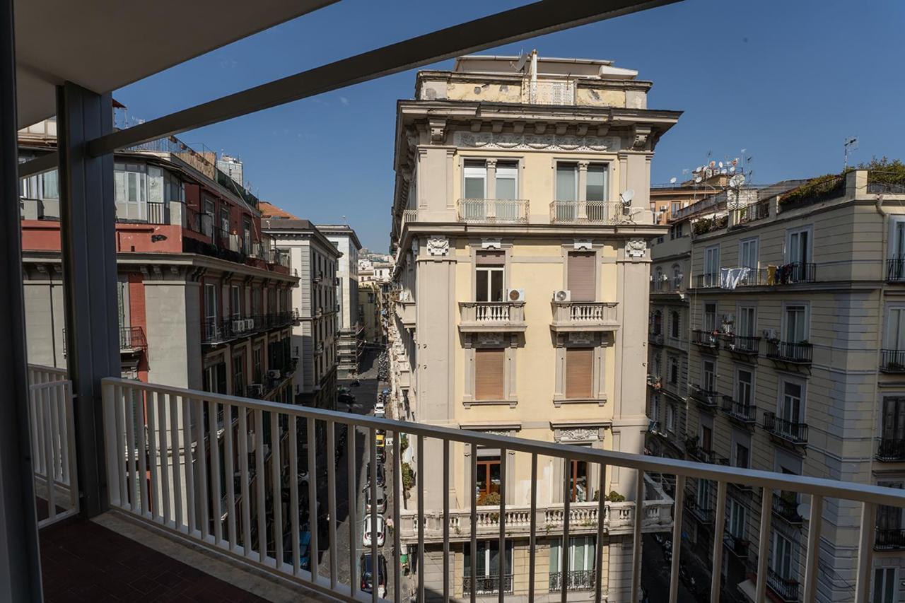 Greros H. Rooms Napoli Centro By Clapa Group Dislocated Hospitality Екстер'єр фото