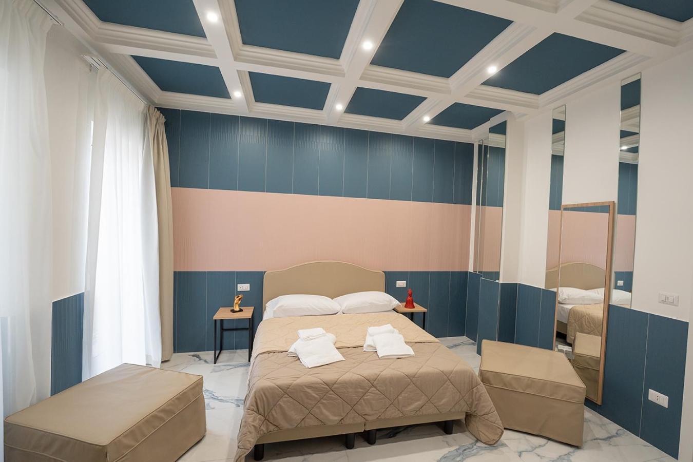 Greros H. Rooms Napoli Centro By Clapa Group Dislocated Hospitality Екстер'єр фото